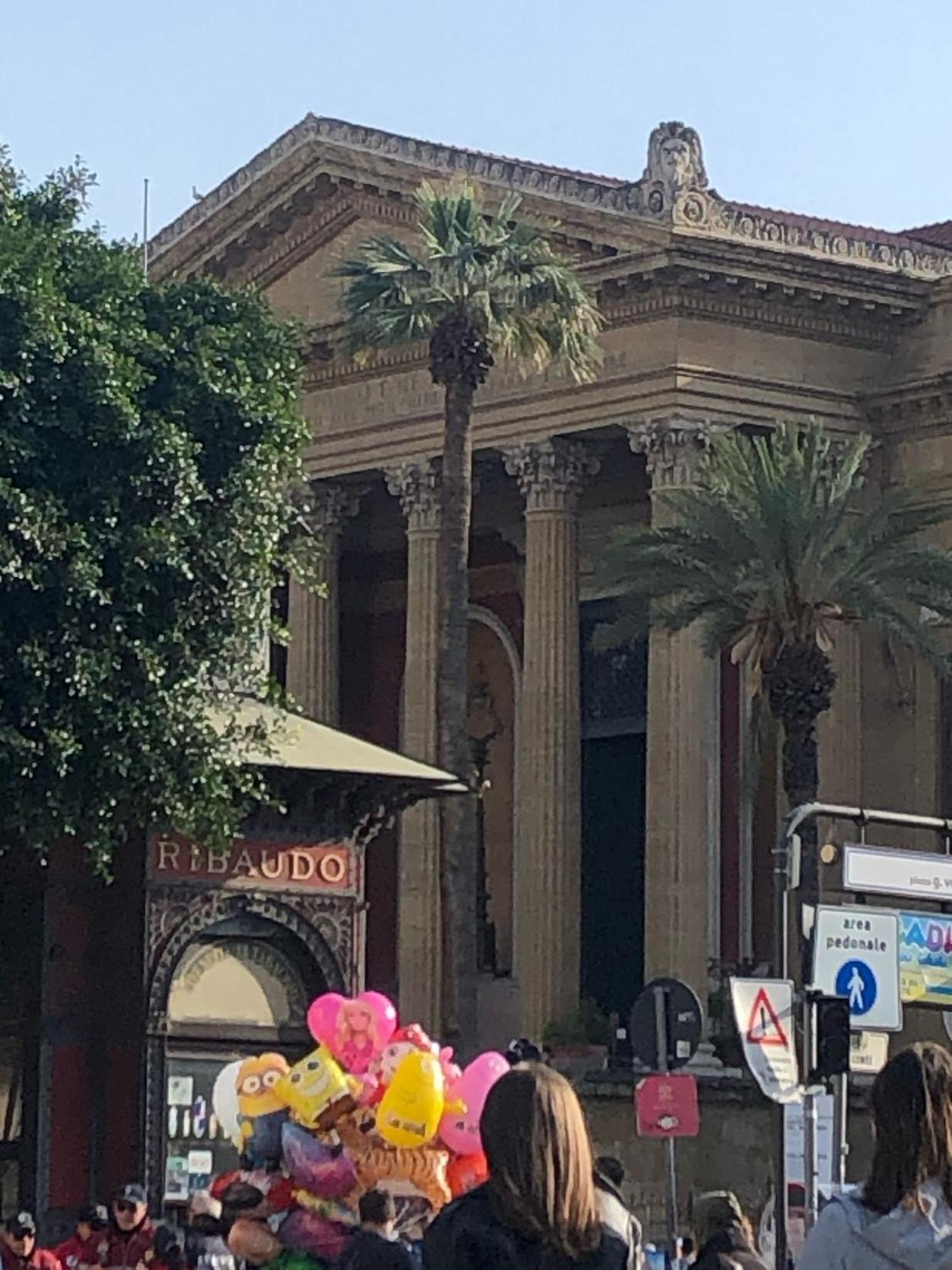 Al Palazzo Del Principe Al Massimo Lejlighed Palermo Eksteriør billede
