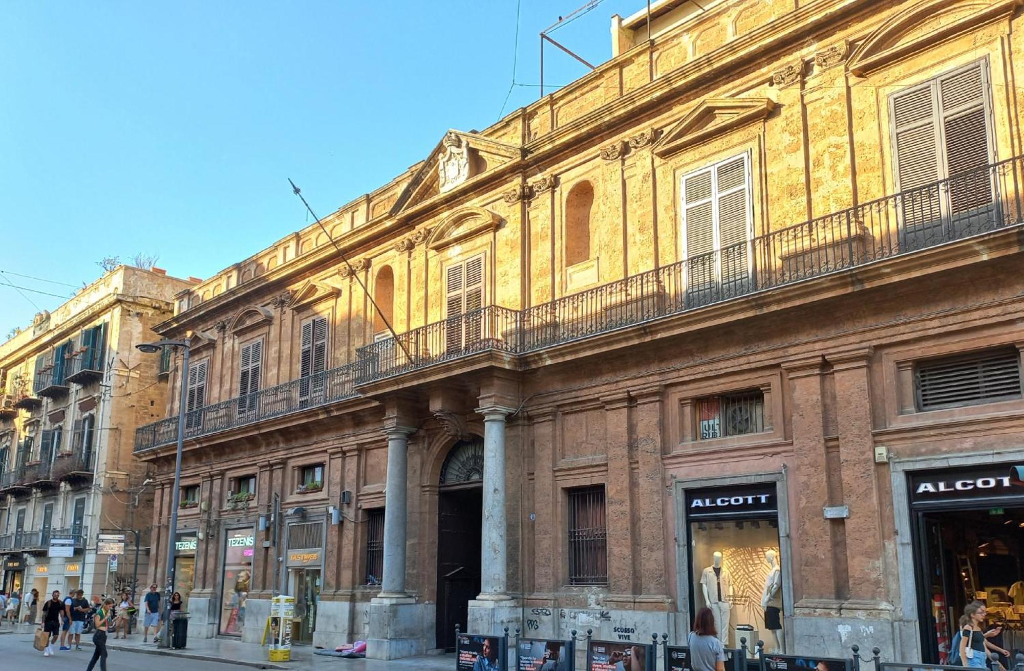 Al Palazzo Del Principe Al Massimo Lejlighed Palermo Eksteriør billede